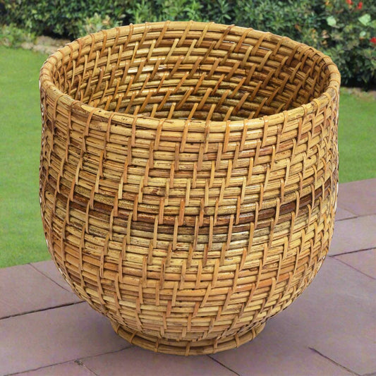 Round Base Rattan Planters