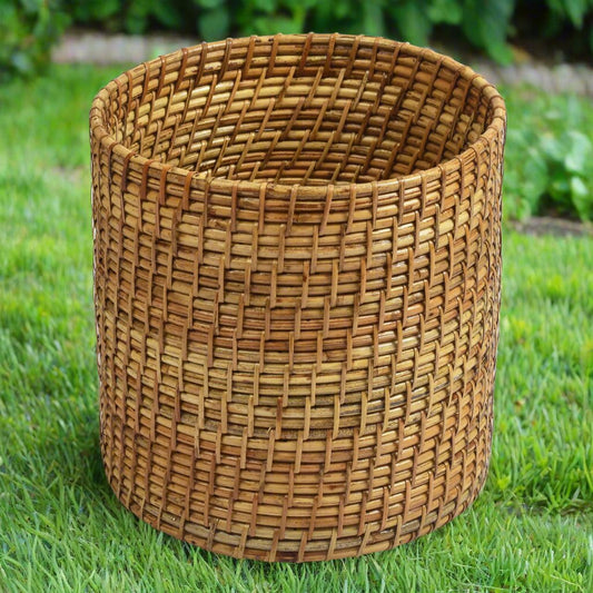 Flat Base Rattan Planters