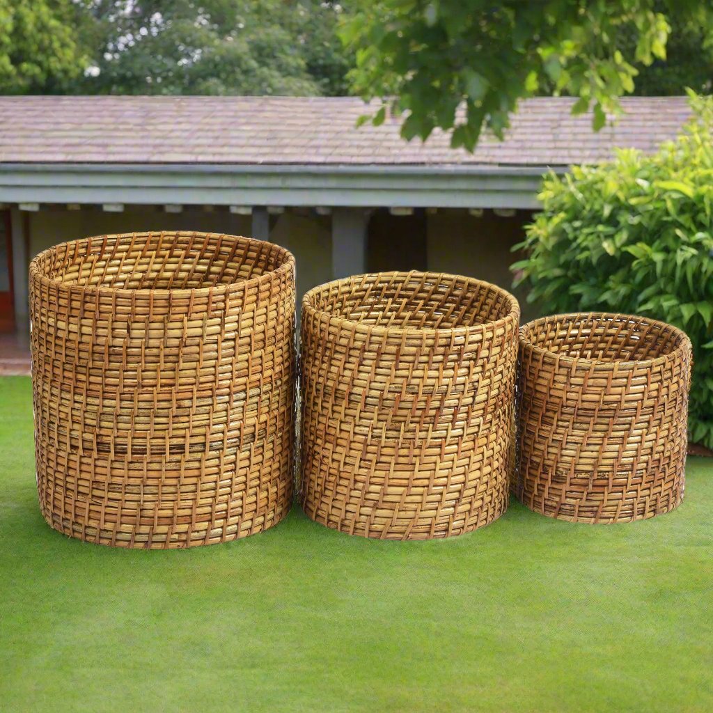 Flat Base Rattan Planters